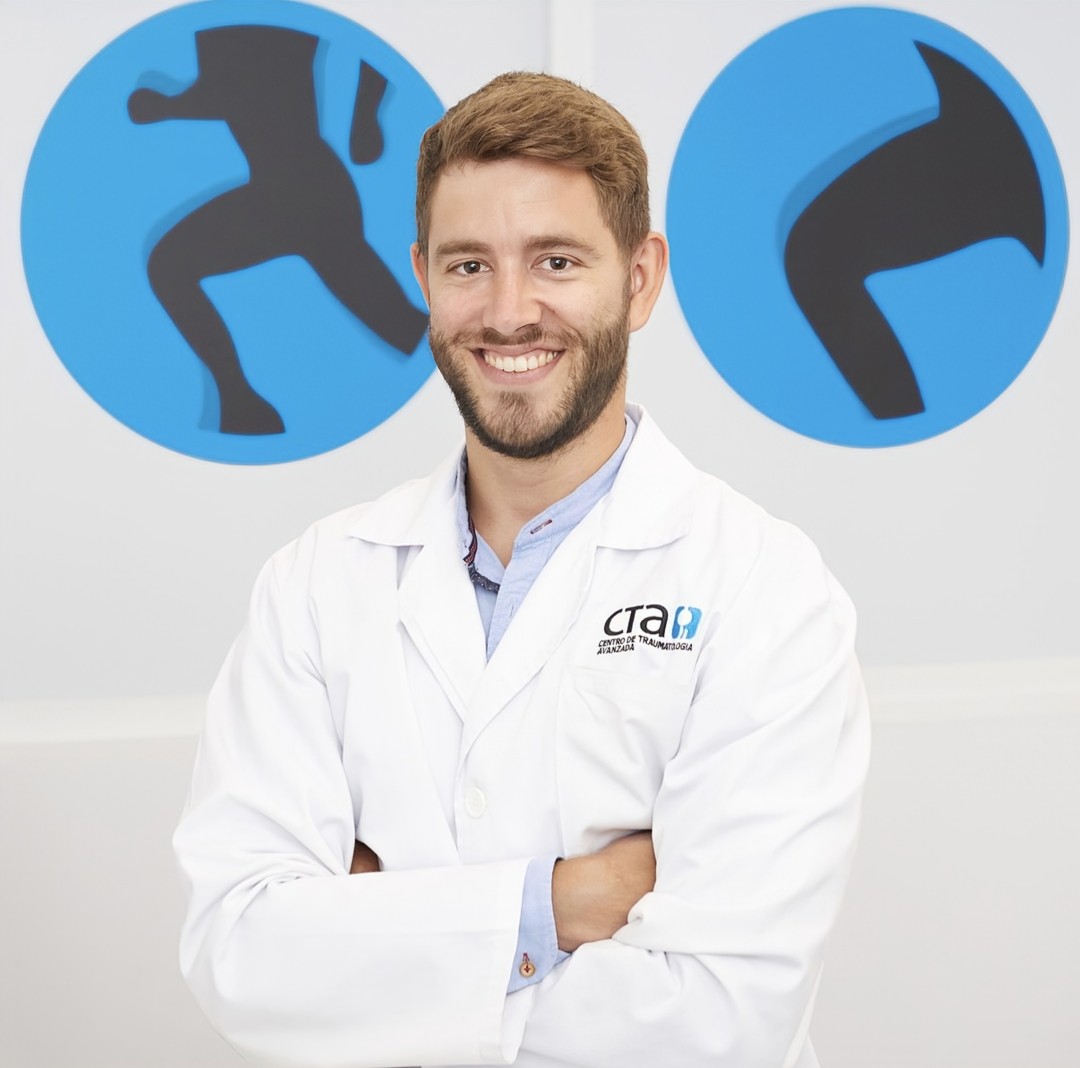 Dr. Javier Hernández Quinto, traumatólogo especialista en infiltraciones de PRP en Murcia y Torrevieja